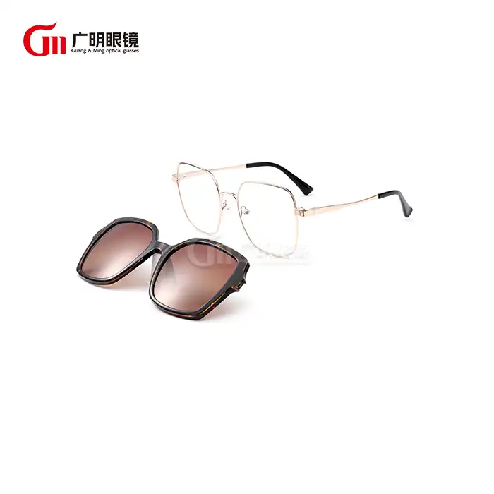 How Do Polarized Attachment Sunglasses Improve Glare Reduction?