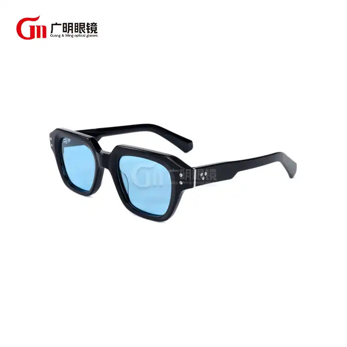 Altıbucaqlı Çərçivələr Üz uyğunluğunu necə yaxşılaşdırır?