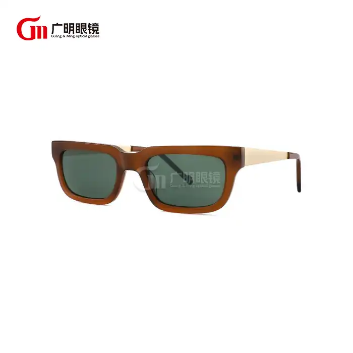 klein vierkantige sonbril