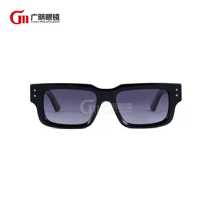 نظارات شمسية أنيقة وفريدة من نوعها