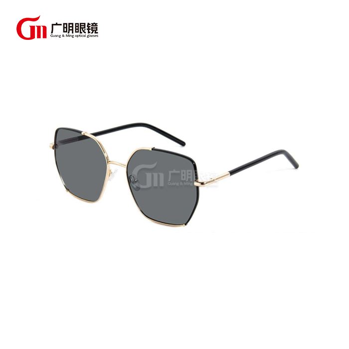 dəyirmi üz üçün kölgələrin forması